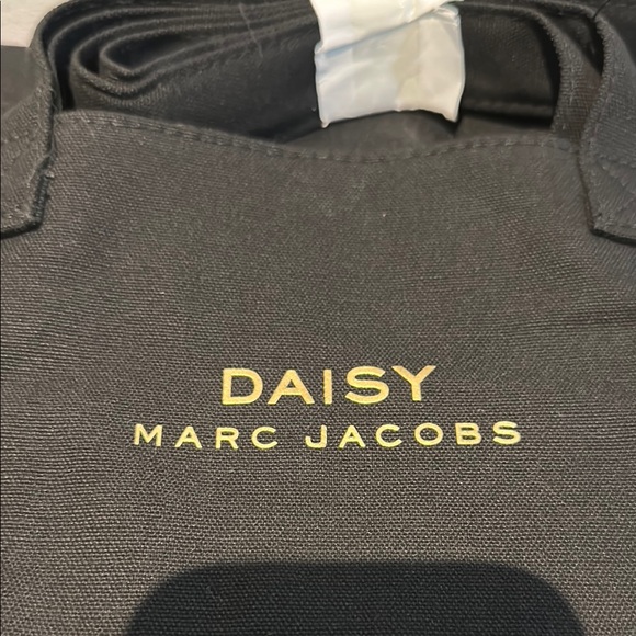 Daisy Marc Jacobs NEW Black and Gold Tote Bag - Picture 5 of 6